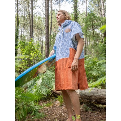 All-In Poncho V Beach Crew