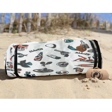 All-In Towel Catch All-In Towel Catch
