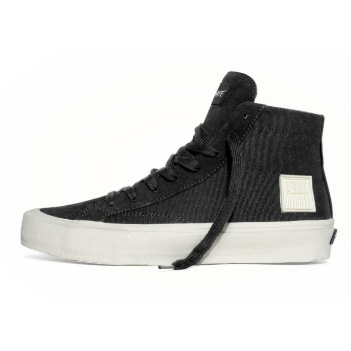Straye Footwear Hiland