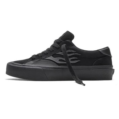 Straye Footwear Logan