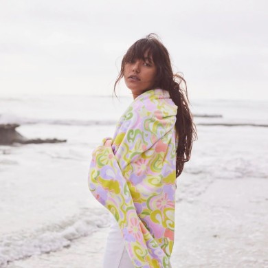 Slowtide Towel Psychedelic Sunshine Slowtide Towel Psychedelic Sunshine