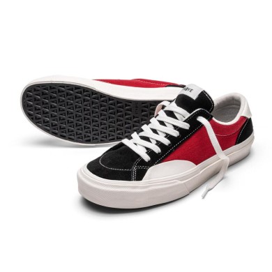 Straye Footwear Logan